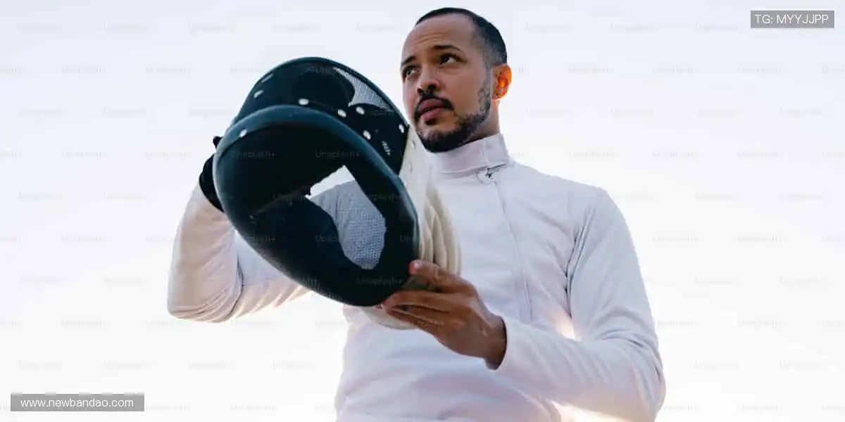 ✨ 周边狂欢，折扣来袭！用热爱装点生活，让热血永不落幕🛒